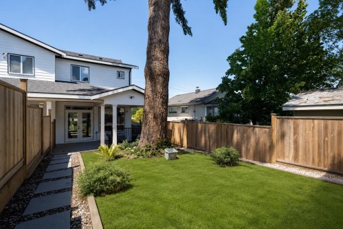 1-122 Eighth Avenue, New Westminster, BC - Outdoor