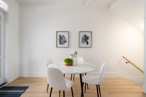 1-122 Eighth Avenue, New Westminster, BC - Indoor Photo Showing Dining Room