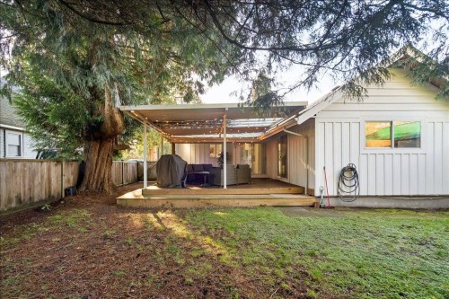 21339 Dewdney Trunk Road, Maple Ridge, BC - Outdoor With Deck Patio Veranda