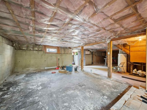 5987 Malvern Avenue, Burnaby, BC - Indoor Photo Showing Basement