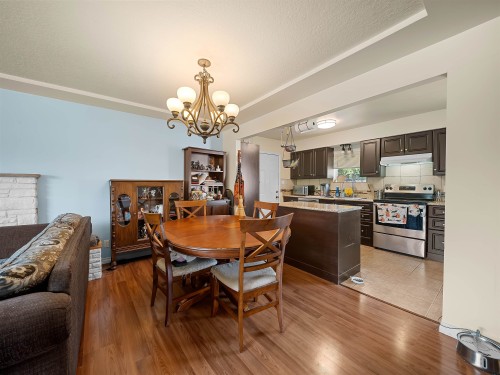 5987 Malvern Avenue, Burnaby, BC - Indoor Photo Showing Other Room
