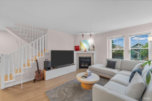 5-7360 Gilbert Road, Richmond, BC - Indoor Photo Showing Living Room With Fireplace