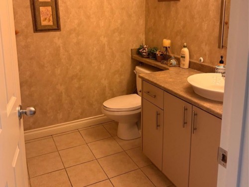 1560 Vinson Creek, West Vancouver, BC - Indoor Photo Showing Bathroom