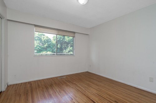 305 Marathon Court, Coquitlam, BC - Indoor Photo Showing Other Room