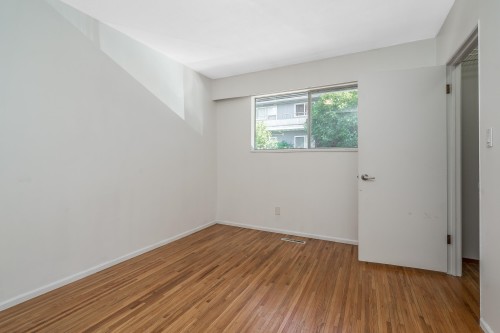 305 Marathon Court, Coquitlam, BC - Indoor Photo Showing Other Room