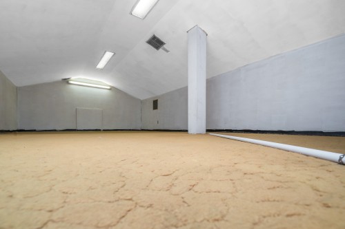 305 Marathon Court, Coquitlam, BC - Indoor Photo Showing Other Room