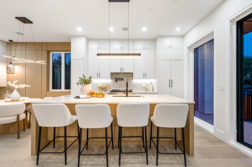 2078 57Th Avenue W, Vancouver, BC - Indoor Photo Showing Dining Room