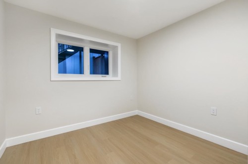 2078 57Th Avenue W, Vancouver, BC - Indoor Photo Showing Other Room