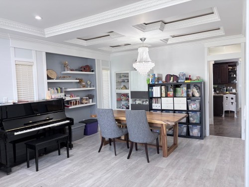 8068 11Th Avenue, Burnaby, BC - Indoor Photo Showing Dining Room