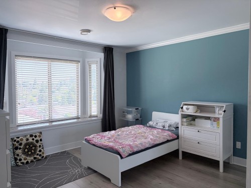 8068 11Th Avenue, Burnaby, BC - Indoor Photo Showing Bedroom