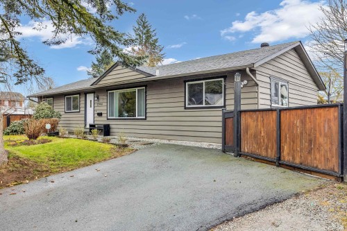 22938 Fuller Avenue, Maple Ridge, BC - Outdoor