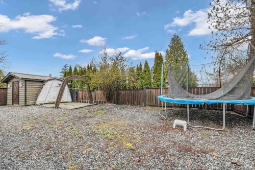 22938 Fuller Avenue, Maple Ridge, BC - Outdoor