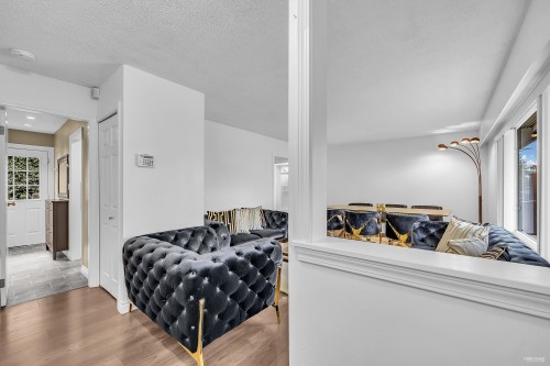 22938 Fuller Avenue, Maple Ridge, BC - Indoor