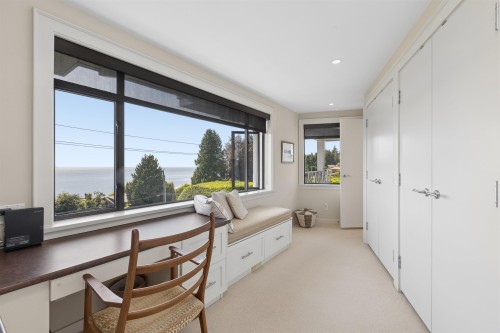 2621 Bellevue Avenue, West Vancouver, BC - Indoor