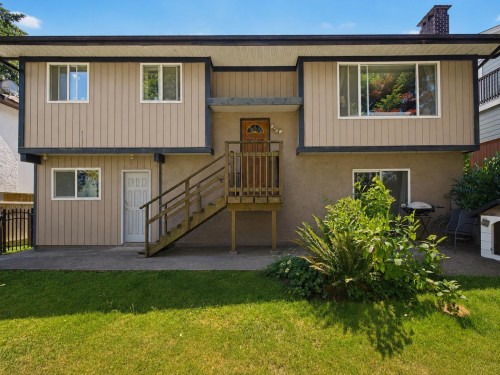 3204 Mariner Way, Coquitlam, BC - Outdoor