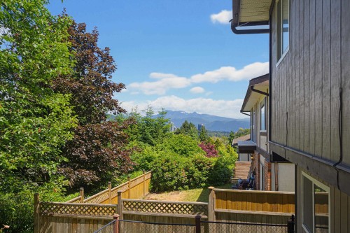 3204 Mariner Way, Coquitlam, BC - Outdoor