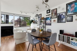 117-811 7th Avenue W Vancouver, BC V5Z 1C2