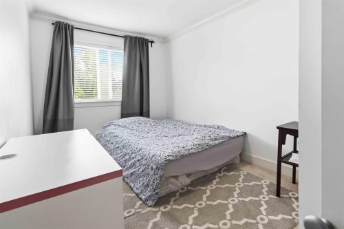 5-9391 Alberta Road, Richmond, BC - Indoor Photo Showing Bedroom