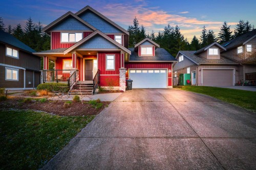 38618 Cherry Drive, Squamish, BC - Outdoor With Facade