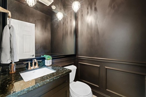 9200 Saunders Road, Richmond, BC - Indoor Photo Showing Bathroom