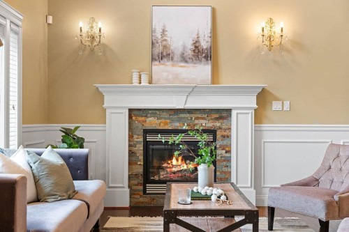 9200 Saunders Road, Richmond, BC - Indoor Photo Showing Living Room With Fireplace