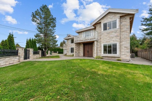 9200 Saunders Road, Richmond, BC - Outdoor