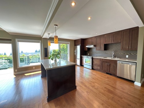 2522 Nelson Avenue, West Vancouver, BC 