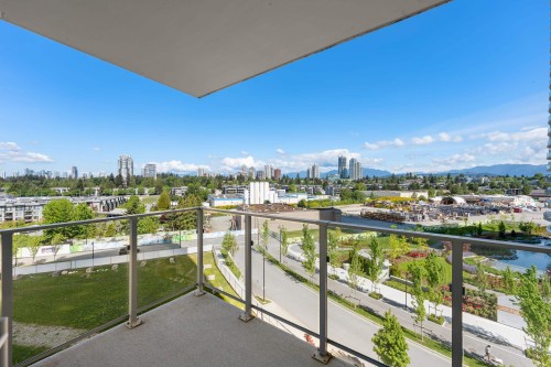 602-7683 Park Crescent, Burnaby, BC - Outdoor With View With Exterior