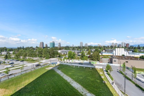 602-7683 Park Crescent, Burnaby, BC - Outdoor With View