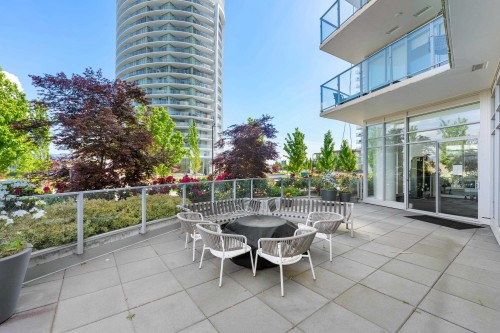 602-7683 Park Crescent, Burnaby, BC - Outdoor With Exterior