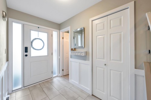 2-5600 Ladner Trunk Road, Delta, BC - Indoor Photo Showing Other Room