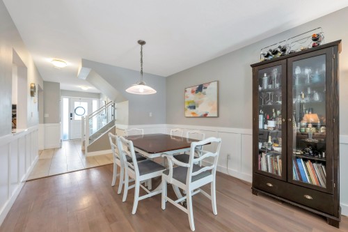 2-5600 Ladner Trunk Road, Delta, BC - Indoor Photo Showing Dining Room