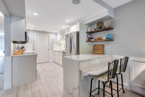 2-5600 Ladner Trunk Road, Delta, BC - Indoor