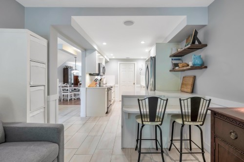 2-5600 Ladner Trunk Road, Delta, BC - Indoor