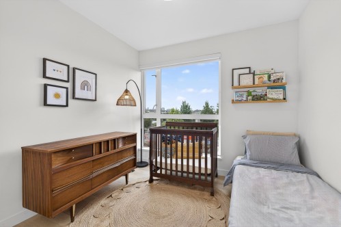 308-209 20 Avenue E, Vancouver, BC - Indoor Photo Showing Bedroom