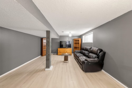 3378 26Th Avenue E, Vancouver, BC - Indoor