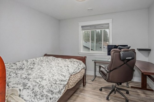2488 Latimer Avenue, Coquitlam, BC - Indoor Photo Showing Bedroom