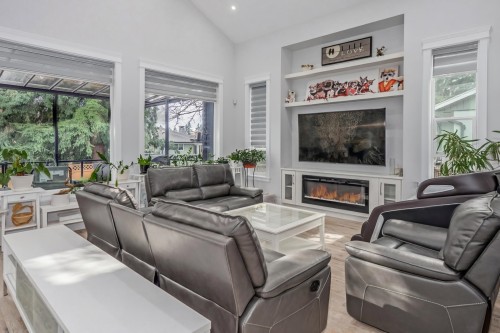 2488 Latimer Avenue, Coquitlam, BC - Indoor Photo Showing Living Room With Fireplace