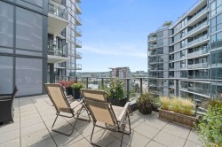 1251-38 Smithe Street  Vancouver, BC V6B 0P3