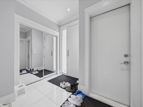 11971 Montego Street, Richmond, BC - Indoor Photo Showing Other Room