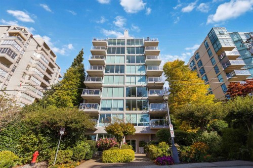 802-1455 Duchess Avenue  West Vancouver, BC V7T 1H7