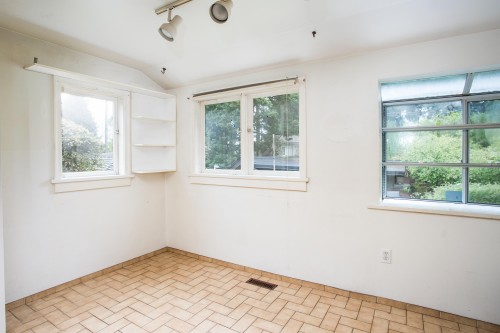6857 Laburnum Street, Vancouver, BC - Indoor Photo Showing Other Room