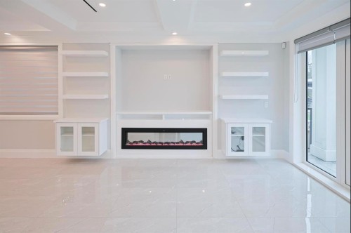 2984 Kitchener Street, Vancouver, BC - Indoor Photo Showing Other Room
