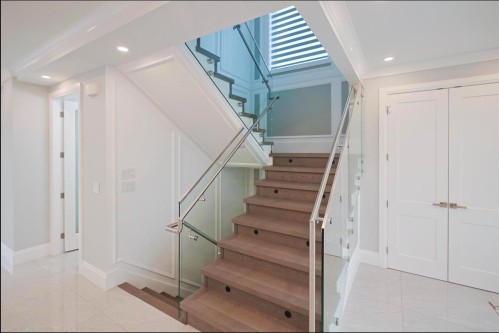 2984 Kitchener Street, Vancouver, BC - Indoor Photo Showing Other Room