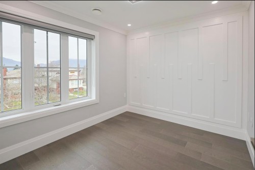 2984 Kitchener Street, Vancouver, BC - Indoor Photo Showing Other Room