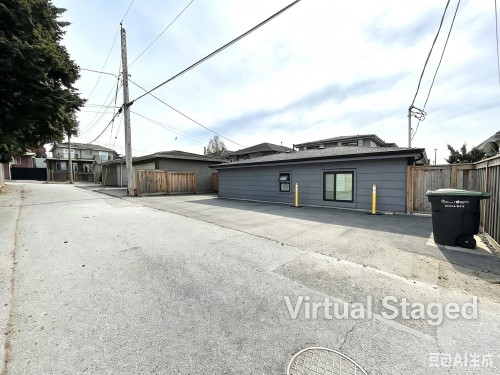 1633 Marine Drive Se, Vancouver, BC - Outdoor
