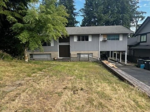 929 Prospect Avenue  North Vancouver, BC V7R 2M2