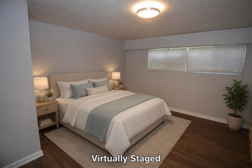 929 Prospect Avenue, North Vancouver, BC - Indoor Photo Showing Bedroom