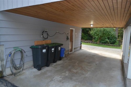 929 Prospect Avenue, North Vancouver, BC - Outdoor With Exterior