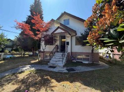 5895 Cree Street  Vancouver, BC V5W 2V8